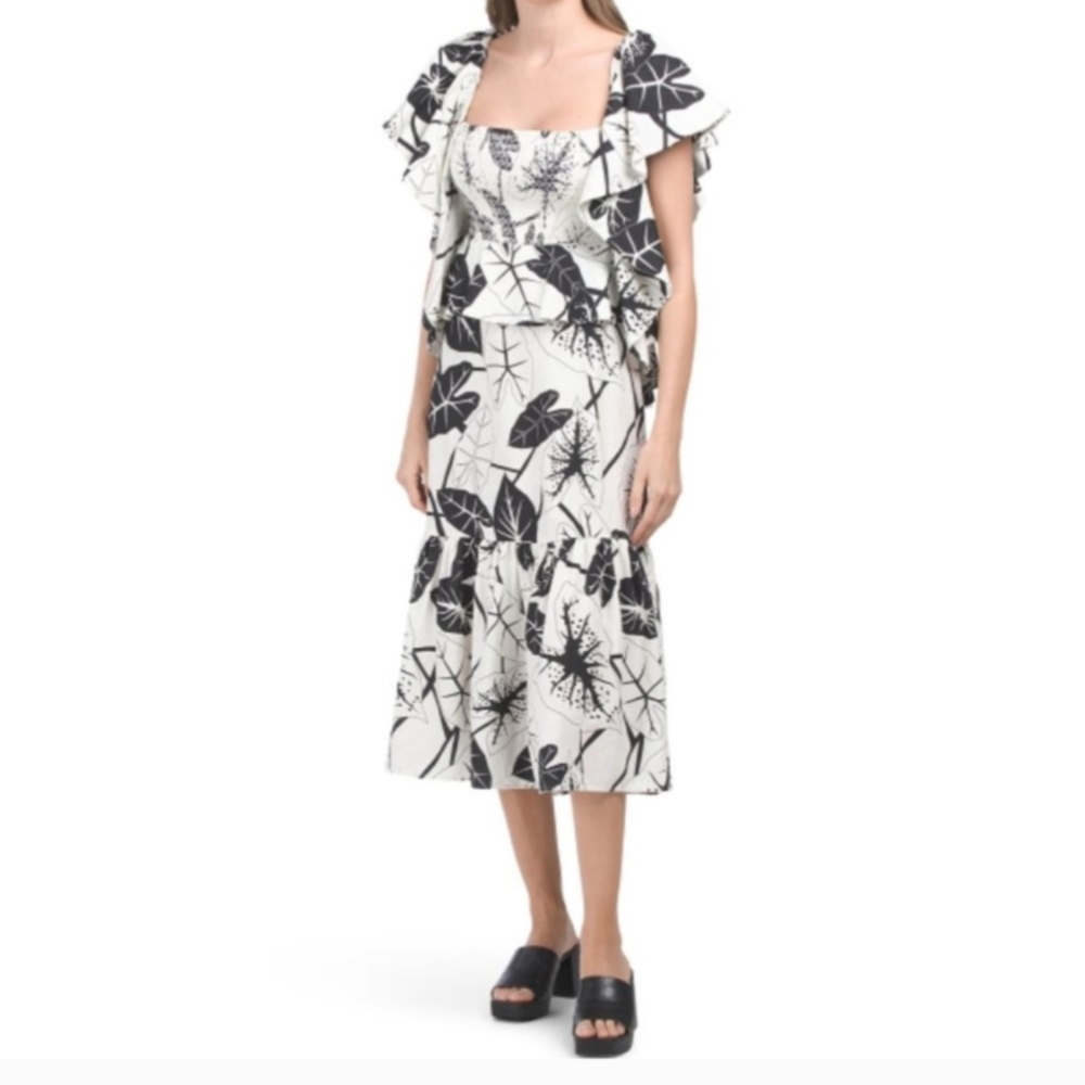 FARM Rio Black and White Square Neck Midi Dress